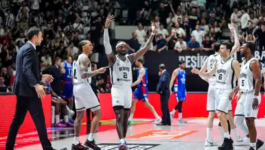 Beşiktaş, Anadolu Efes'i Devirecek Bir Zafer Kazandı!