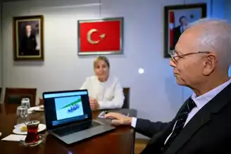 Büyükelçi Uysal, AA'nın "Yılın Kareleri"ni Seçti