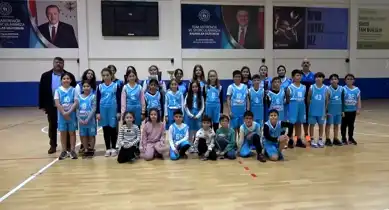 Tavşanlı U18 Kız Basketbol Takımı İl İkincisi