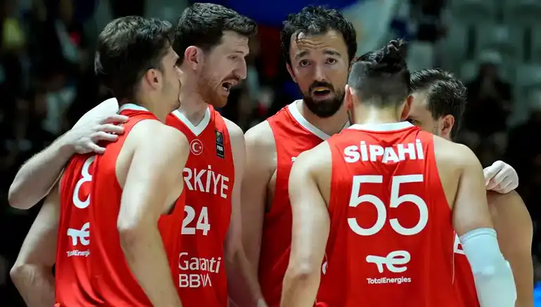 A Milli Basketbol Takımı'nın Maç Kadrosu Açıklandı