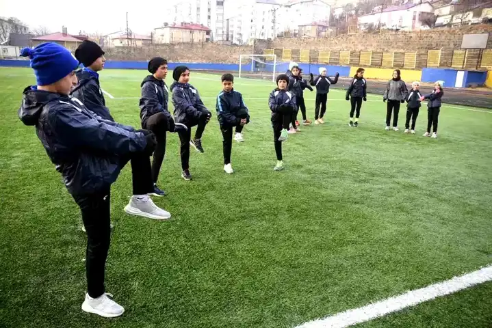 Bitlis Atletleri Bursa'da Türkiye Şampiyonası'nda Yarışacak