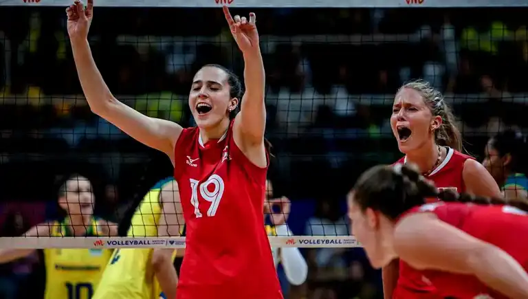 Emily Maglio, Eczacıbaşı Dynavit'te!