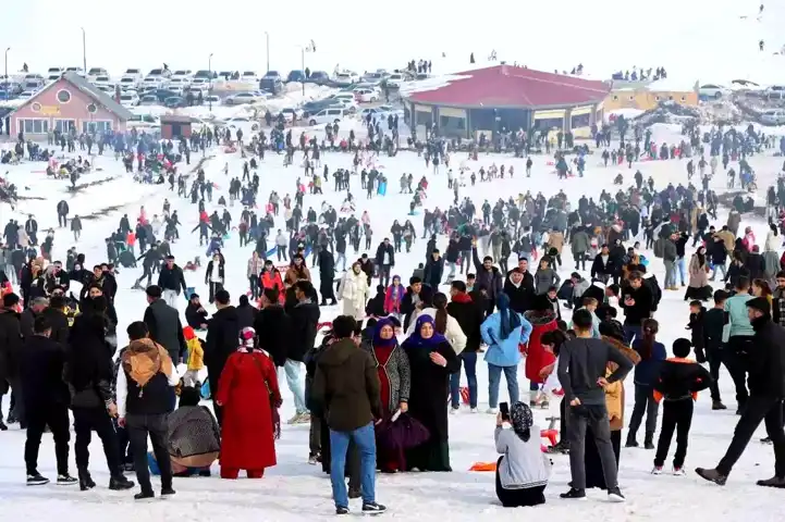 Karacadağ'da Kayak Heyecanı!