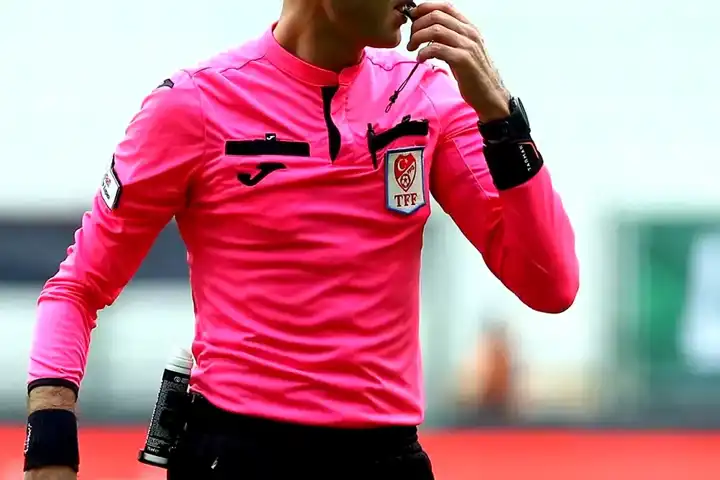 Eski Hakem Palabıyık'tan TFF'ye Yabancı Hakem Tepkisi!