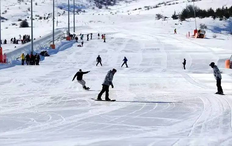 Yıldız Dağı Kış Merkezi Yılbaşında ve Yarıyılda Tam Doluluk Yaşıyor